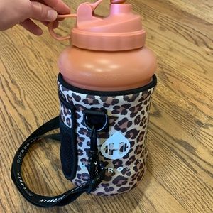 Hydro jug and sleeve